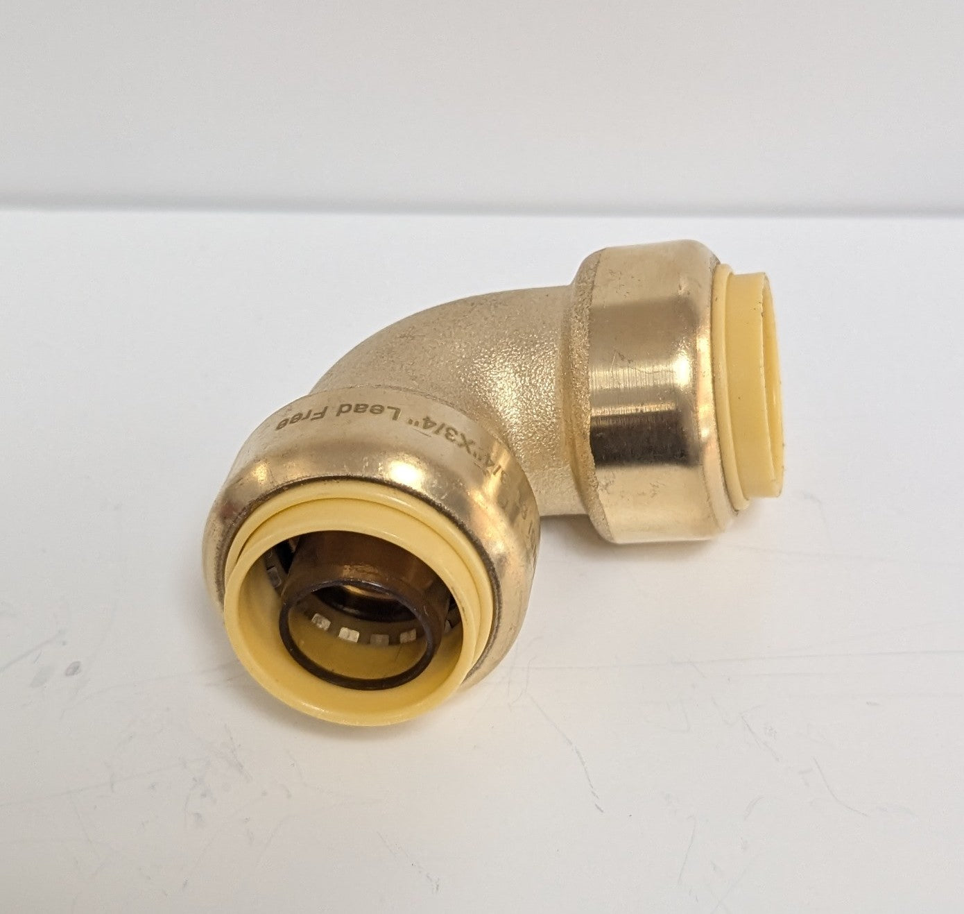 3/4" Elbow Push Fitting